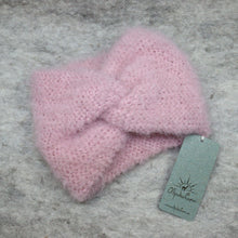 Load image into Gallery viewer, NEW! Hostess knitted soft headband
