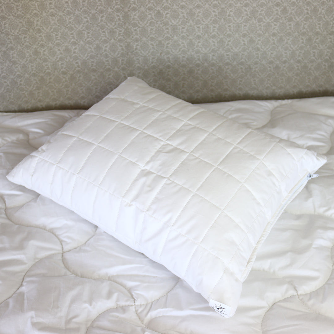 Alpaca pillow