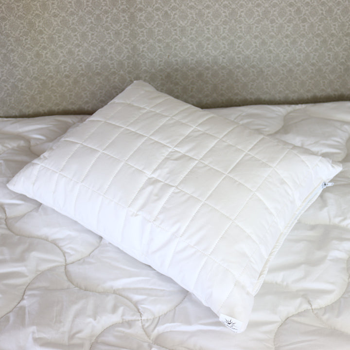 Alpaca pillow