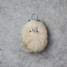 Load image into Gallery viewer, Alpaca-shaped leather key ring
