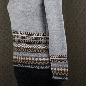 Sweater with motifs